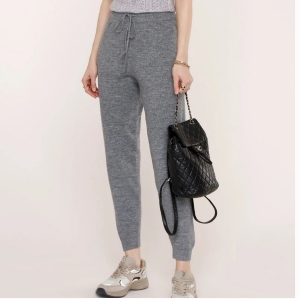 NWT HEARTLOOM Knit Joggers Rio Jogger Color Grey  Size Large Knit Pants